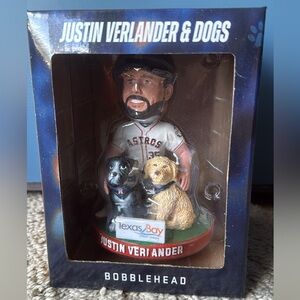 Astros Justin Verlander & Dogs Bobblehead - White Jersey